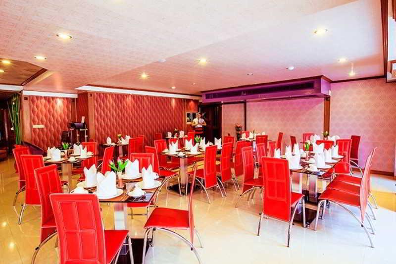 Oyo 796 Paradise Sukhumvit Hotel Bangkok Buitenkant foto