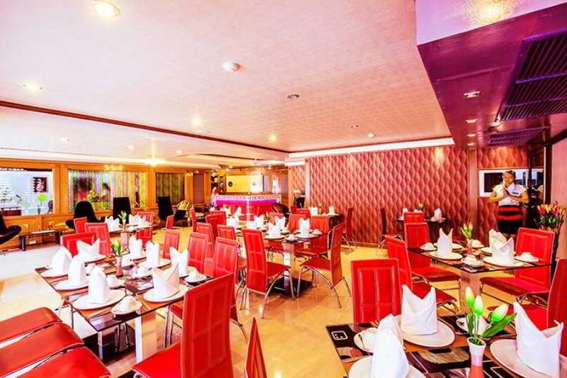 Oyo 796 Paradise Sukhumvit Hotel Bangkok Buitenkant foto